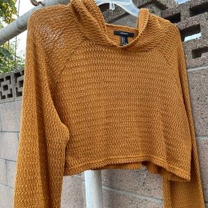 Cropped knitted hoodie 🍂